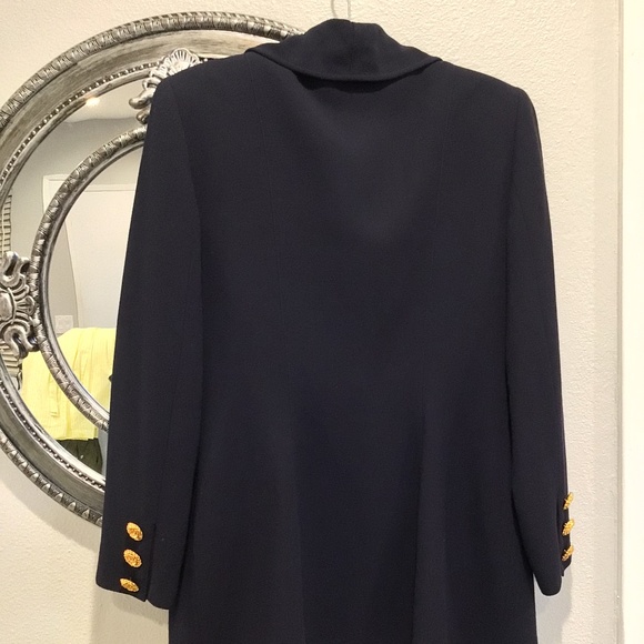 Authentic Valentino boutique 8 Button Navy Double Breasted Blazer - Picture 4 of 12